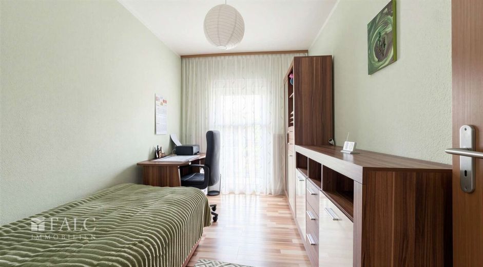 Ein Platz für die Familie - Gepflegtes Reihenendhaus mit Garten und ausbaufähigem Dachgeschoss – Kinderzimmer
