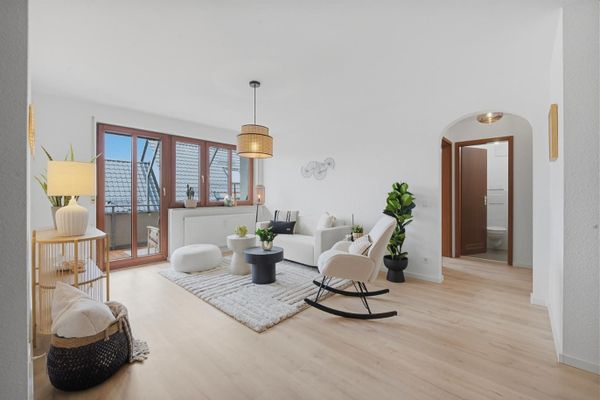 Renovierte 2,5-Zimmer-Wohnung mit Balkon, Einbauküche und Tiefgaragenstellplatz in Ostfildern