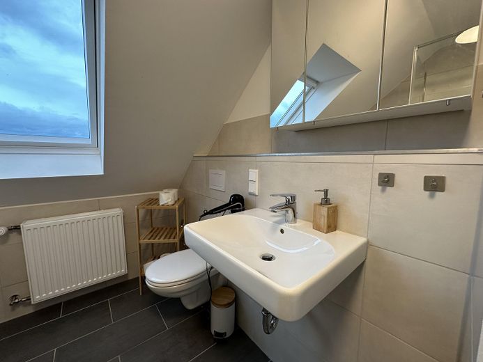 4ZKB Maisonettewhg., Stellplatz, Moritzberg – Vollbadezimmer