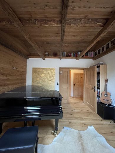 Exklusives Bauernhaus in absoluter Alleinlage – 12.000 m² Privatsphäre nahe Passau – Schlaf- oder Arbeitszimmer