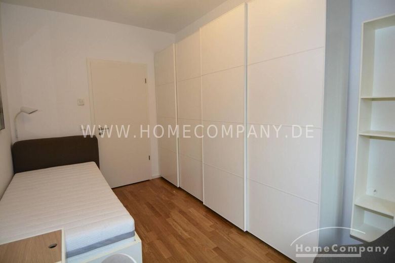 Moderne Wohnung mit Blick auf den Gleisdreieck-Park, möbliert – 32808ededa2e1c91030dcbba4491e5174b603d02.jpg