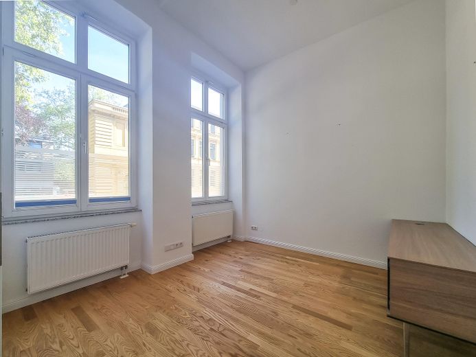 Modernes, denkmalgeschütztes Büro in Toplage – Büro