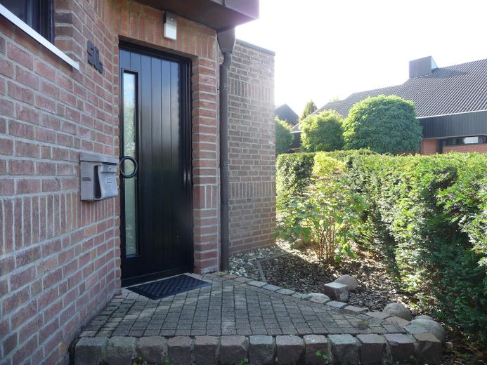 Exklusive, möblierte, ebenerdige Wohnung! Ruhige Toplage Münster-Nord-Wilkinghege – Hauseingang