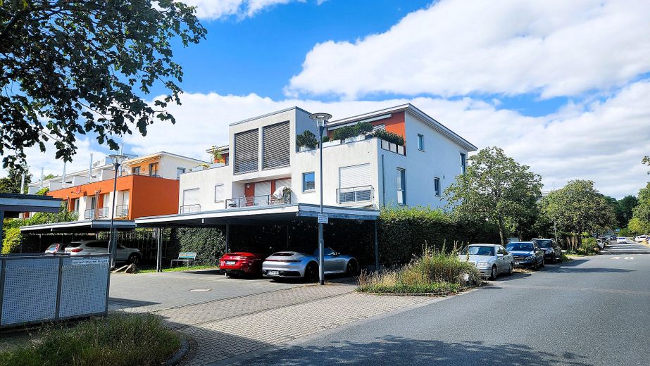 Hausansicht hinten von der Str