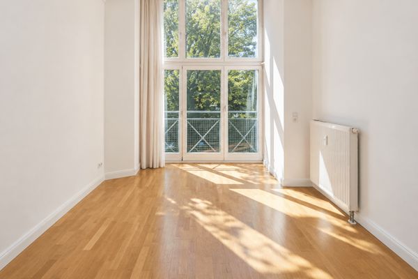 Schicke 2-Raumwohnung mit Einbauküche in liebevollem Altbau!