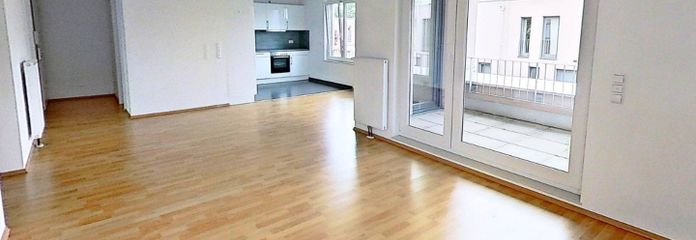 Moderne 3-Zimmer-Wohnung mit großem Balkon! – Ansicht I: Wohn- und Esszimme…