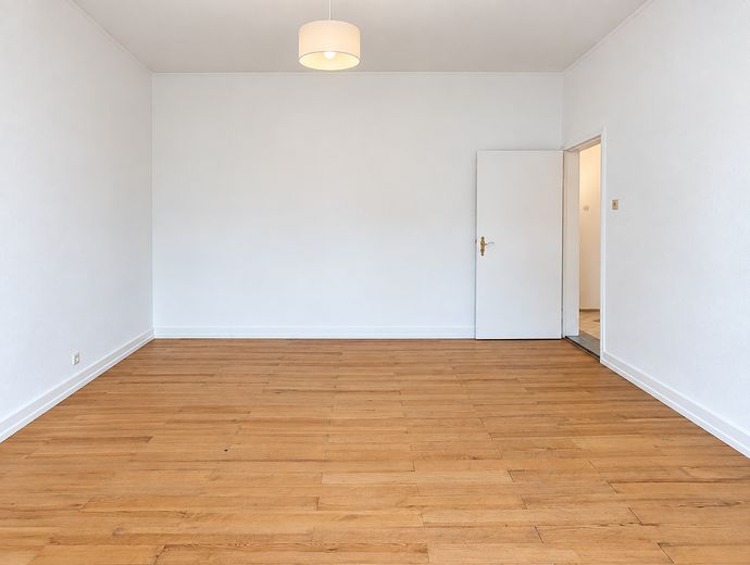 Bel appartement lumineux de 3 pièces en centre-ville (adapté à une colocation) – Zimmer 2