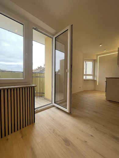 Renovierte teil- oder vollmöblierte Wohnung in der City, 5 Minuten zum Bahnhof – Foto 8