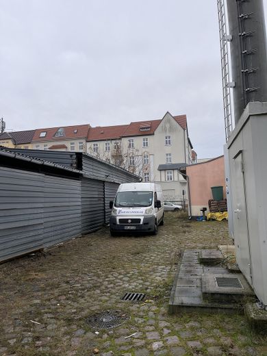 1500 m² Gewerbegrundstück, Halle, Lager und Bürofläche – Foto 9