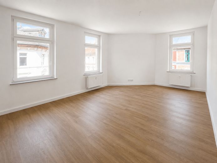 Markkleeberg 3-Zimmer-Wohnung - lichtdurchflutet, neu saniert, Badewanne – Foto 1