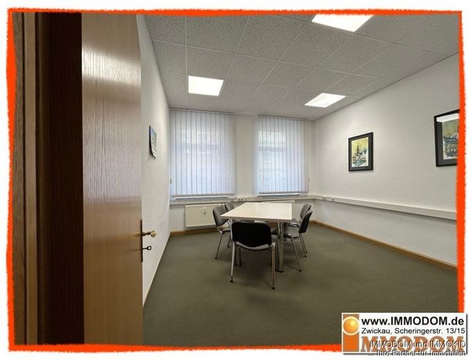 3-Zimmer-Büro optional mit Möblierung &amp; Einbauküche in Zwickau, verkehrsgünstige Lage, zu vermieten! – Innenansicht