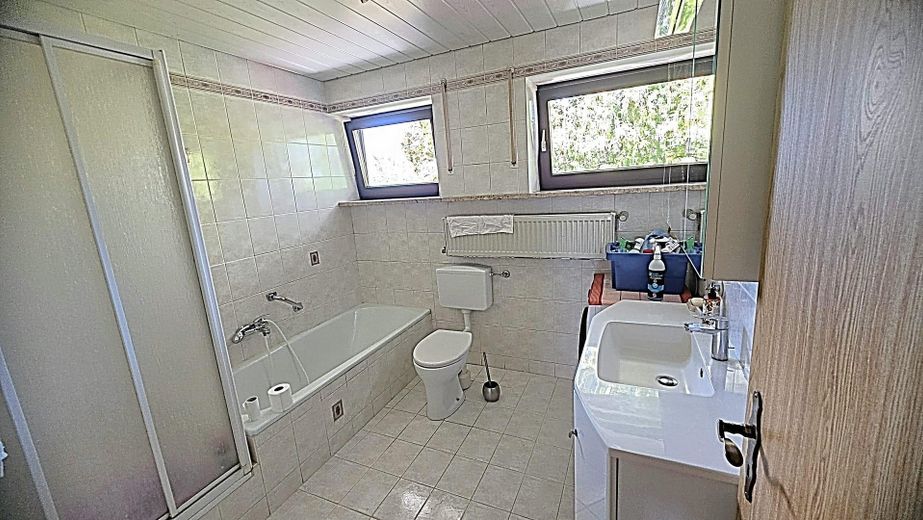 Ampio appartamento di 5 locali (come una casa indipendente) – Foto 10