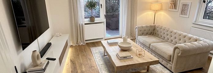 Wohnzimmer möbliert