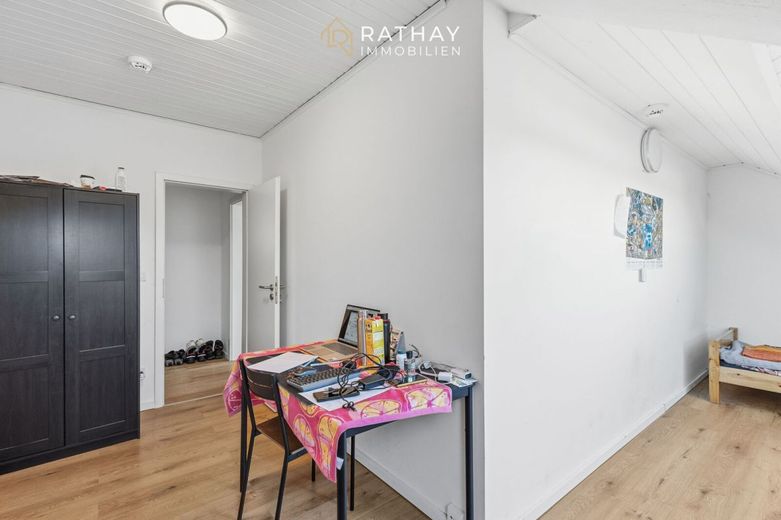 5,45 % Rendite - großzügige 4-Zimmer Wohnung mit Außenstellplatz in Straubing! – Zimmer 3