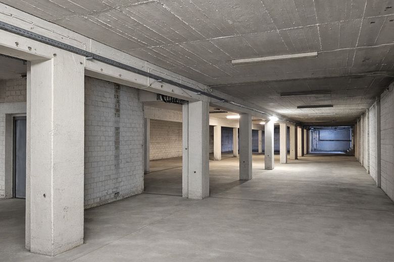 Lagerfläche mit vielseitigen Nutzungsmöglichkeiten – Foto 1