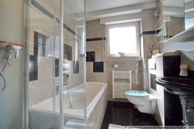 Großzügige 3-Zimmer-Wohnung mit Balkon – direkt am Rheinischen Esel in Witten-Rüdinghausen – 24e9755ae46b2030db62b45827ceaff2030e9011.jpg