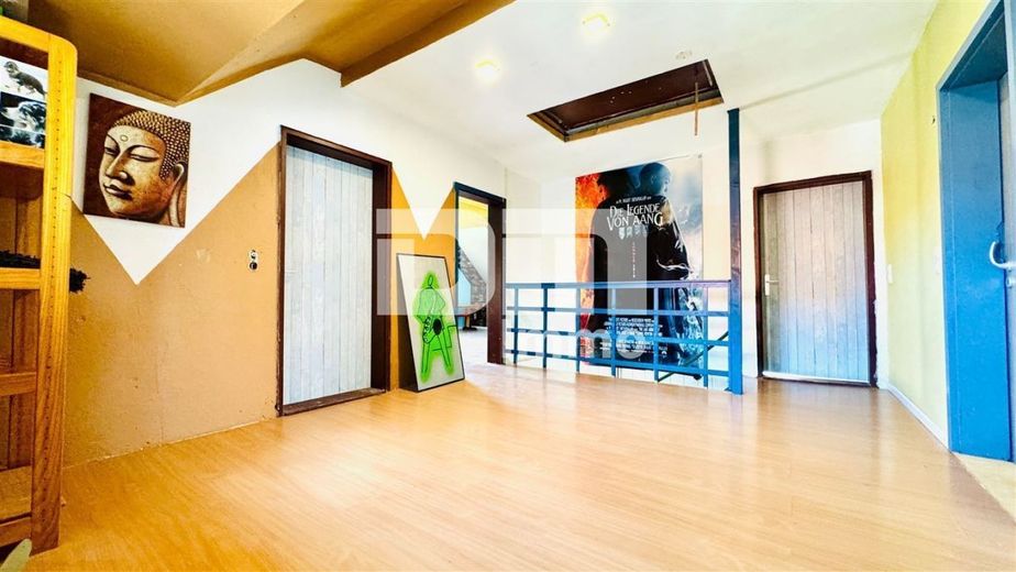 Charmantes Einfamilienhaus/Resthof mit viel Platz, modernisierter Technik und idyllischem Garten – Wohnhaus OG / DG Flur / Diele