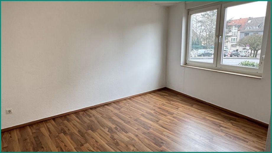 DREIFAMILIENHAUS IM STADTZENTRUM VON REMSCHEID - 2 WOHNEINHEITEN VERMIETET - MÖGLICHKEIT ZUM EIGENNUTZ – Kinderzimmer der Wohnung im Erdgeschoss