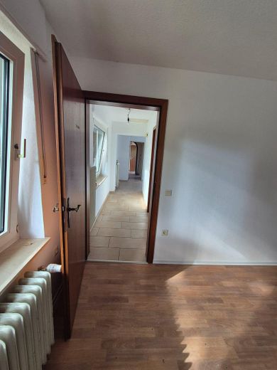 2,5 ZKB Oberwohnung – Flur
