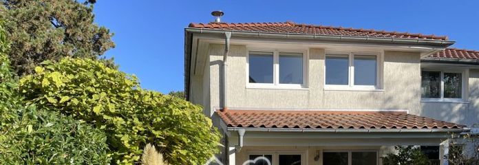 Dúplex adosado ideal para familias en una zona tranquila de Hamburgo-Sasel *Sin comisión*
