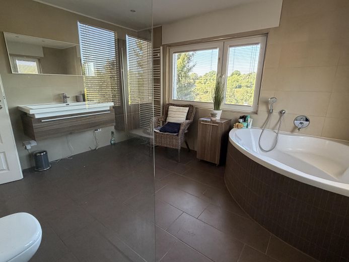 Modernisiertes Einfamilienhaus mit besonderem Charme – Foto 20
