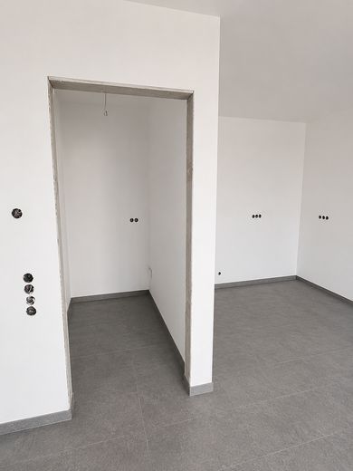 Moderne 2-Zimmer-OG-Wohnung mit Loggia ab 01.10.2026 zu vermieten – फोटो 3