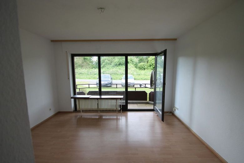 Wohnraum mit Balkon