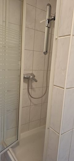 Appartamento in affitto 3 camere da letto 1 bagno DG – Foto 7