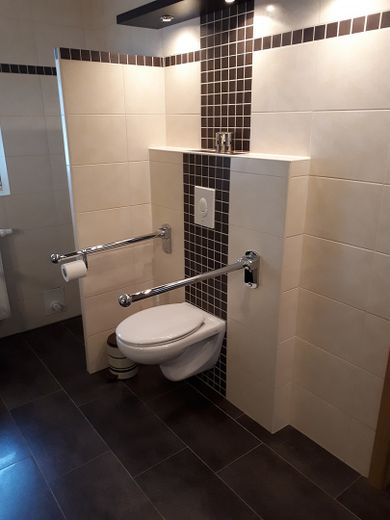 Mieszkanie na parterze, umeblowane, bez barier do wynajęcia od października do marca – Foto 6