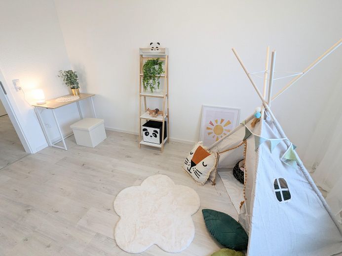 Kinderzimmer / Arbeitszimmer 2
