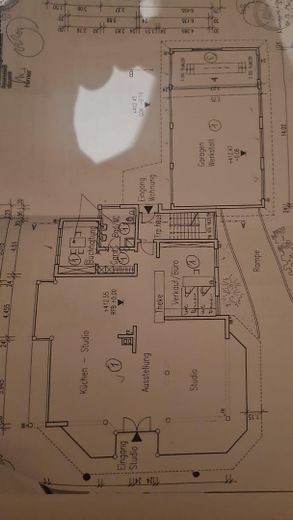 Vermiete Ausstellungs-/Büro- und Lagerflächen – Photo 4
