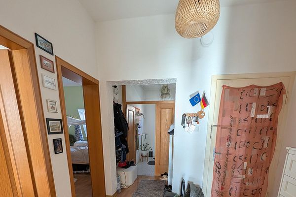 Befristet ab 01.11.: Helle 2-Zimmer-Wohnung mit 83 m², in Osnabrück