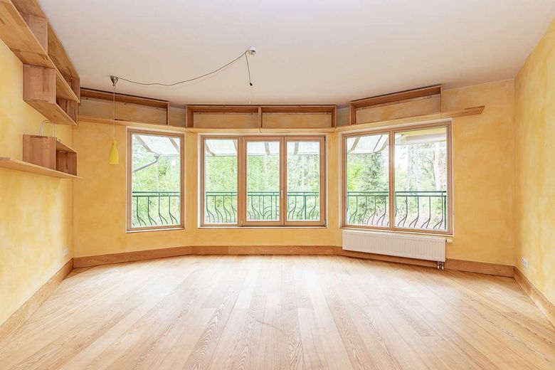 Moderne Architektenvilla in Hanglage - Design, Licht &amp; Natur in Perfektion – offenes Arbeiten/ Schlafzimmer 3 OG