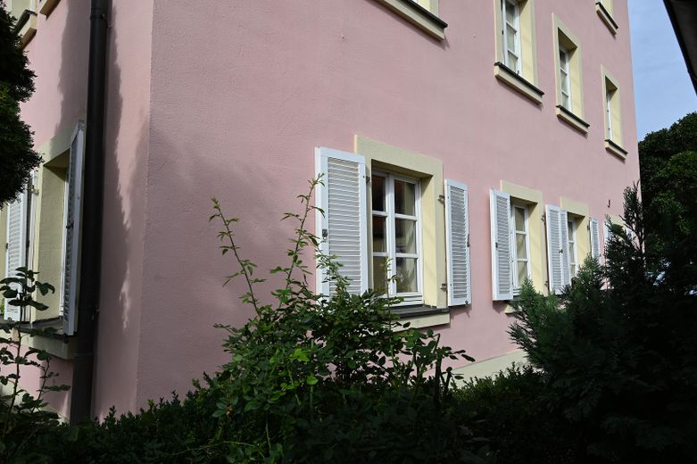 Apartamento de 1 habitación entre Altenburg y la catedral de Bamberg (disponible para entrar a vivir) – Wohn-Essbereich Ansicht