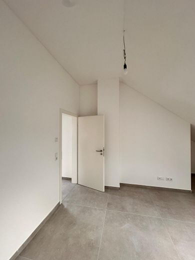 Schlafzimmer DG