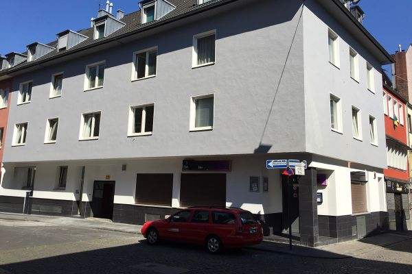 2-Zimmer-Wohnung, Nähe Heumarkt in Köln, mit Stellplatz, RH 272 cm, Balkon