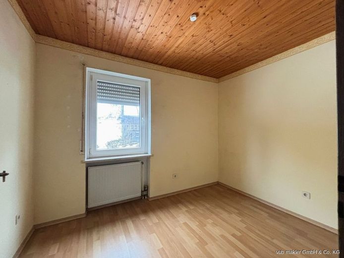 Zeitgemäß investieren: Mehrfamilienhaus in Bad Steben – VUB0002335-7