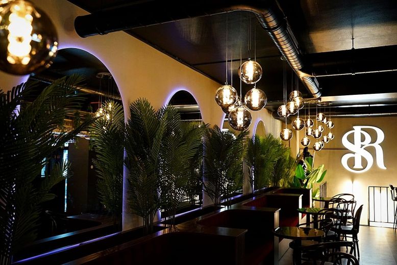 „Nowo wyremontowany bar-lounge w Ludwigsburgu – elastyczne wykorzystanie – poszukiwany nowy najemca” – Hauptbereich
