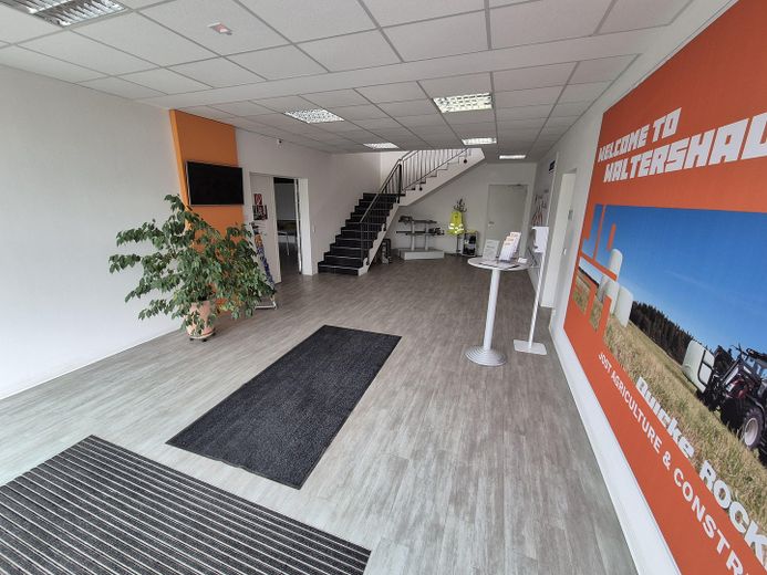 Halle sowie Büro- und Verwaltungsgebäude in Waltershausen – Foto 39