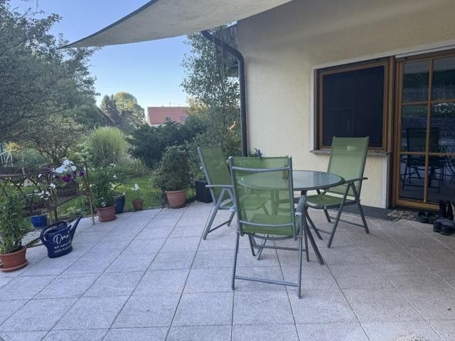 Wohnen am Rande des Naturschutzgebiets - ein Traum für Kinder und die ganze Familie – Erholung auf der Terrasse
