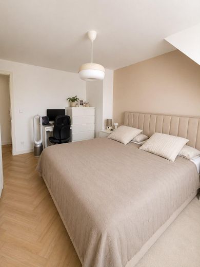 Stilvolle kernsanierte 3-Zimmer-Wohnung mit hochwertiger Ausstattung im Duisburger Dellviertel – Foto 11