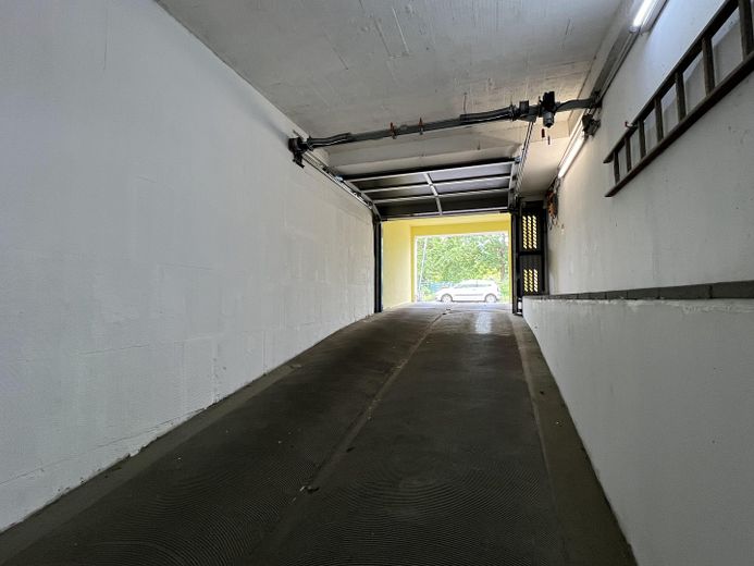 Tiefgaragenausfahrt