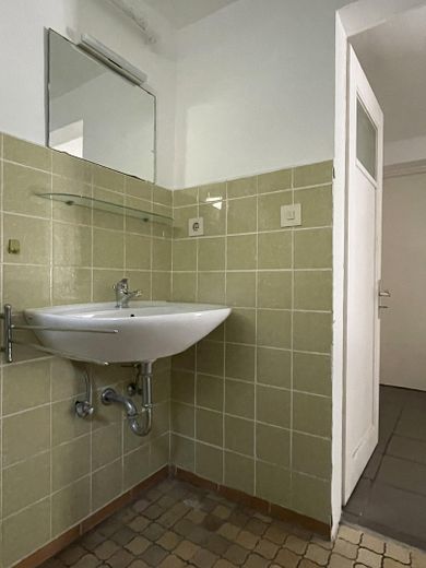 UG Tageslicht-Duschbad/WC 2