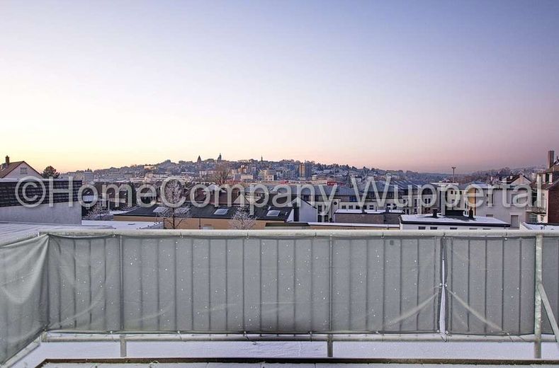 Modern 2 room apartment with large roof terrace and DSL at the central point in Remscheid – 1754f47e624bcbe93bac8dd0698de19b1d0535b1.jpg