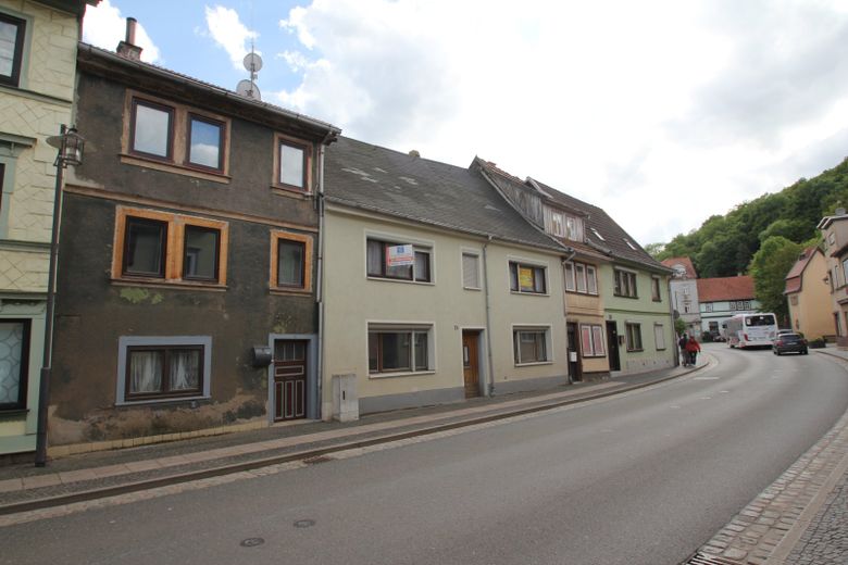 Waltershausen, 2 Familienhaus mit Anbau – Foto 2