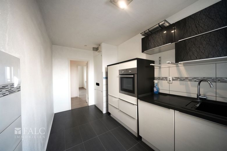 3-Zimmer-Wohnung mit Balkon - ideale Basis für Ihre Wohnideen – Küche