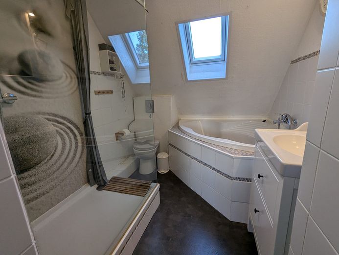 Semi-detached house in Langenhorn, sale in 1 year, hereditary lease – Foto 6