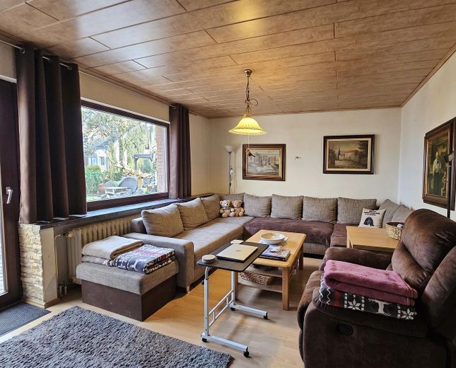 Vermietetes Zweifamilienhaus mit  großzügigem Garten – Foto 2