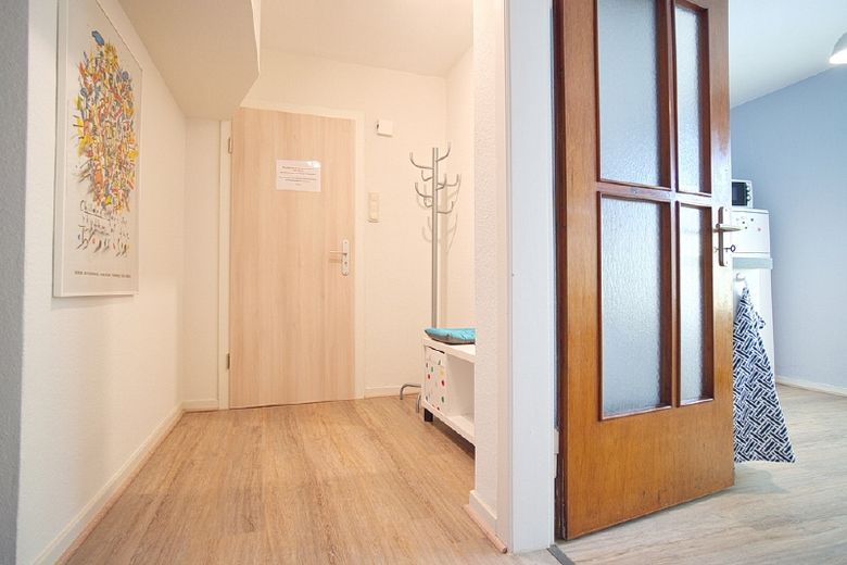 Ansprechende, komplett eingerichtete Wohnung mit kleinem Balkon im Südviertel, Internetzugang – a3cfbf5df7fb16f00a8b8c824f5d4e49098eeba5.jpg