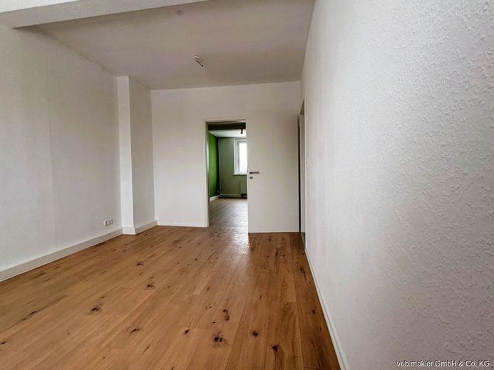 Charmante 4-Zimmer-Wohnung mit durchdachtem Grundriss in zentraler Lage von Hof – VUB0002340-10